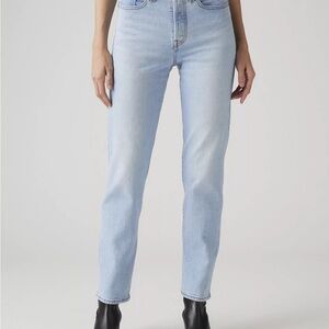 Levi's Women's Wedgie Straight Leg Jeans